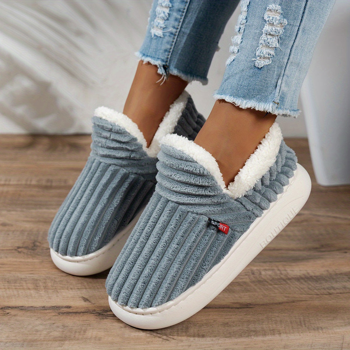 Molly | Plush Indoor–Outdoor Slippers