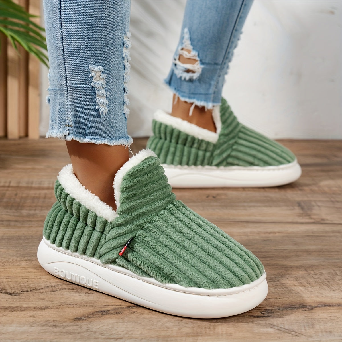 Molly | Plush Indoor–Outdoor Slippers